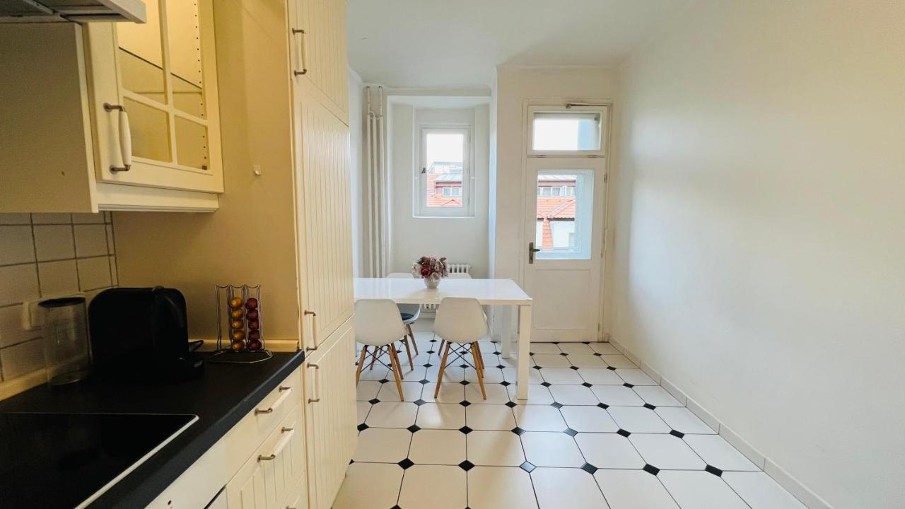Cosy Flat In The Heart Of Prague Apartment Bagian luar foto